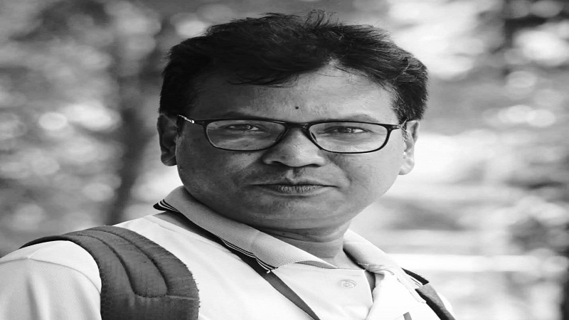 চাঁপাইনবাবগঞ্জে সময় টিভির সহযোগী প্রযোজক  সজলের দাফন সম্পন্ন